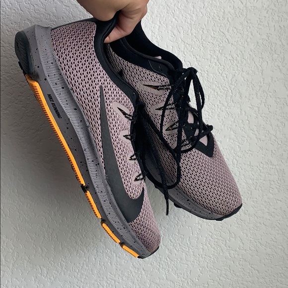 Nike Shoes - Nike purple and black sneaker